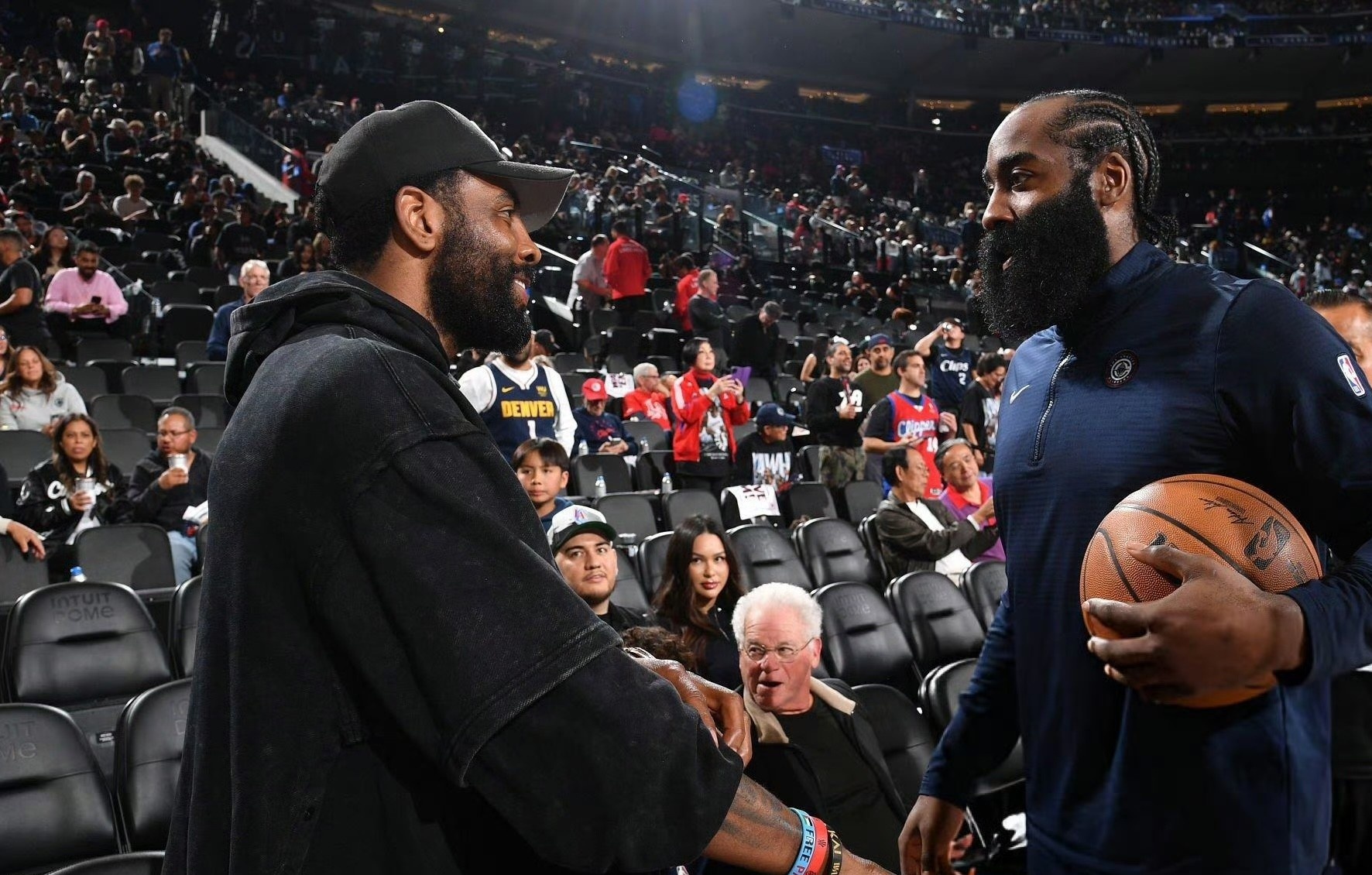 关于拉齐奥迎NBA季后赛关键赛,赛前造点机会,赛场秩序良好,心理建设被强调的信息 关于拉齐奥迎NBA季后赛关键赛,赛前造点机会,赛场秩序良好,心理建设被强调的信息